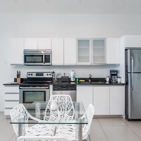 Churchill Suites Monte Carlo Miami Beach Ngoại thất bức ảnh