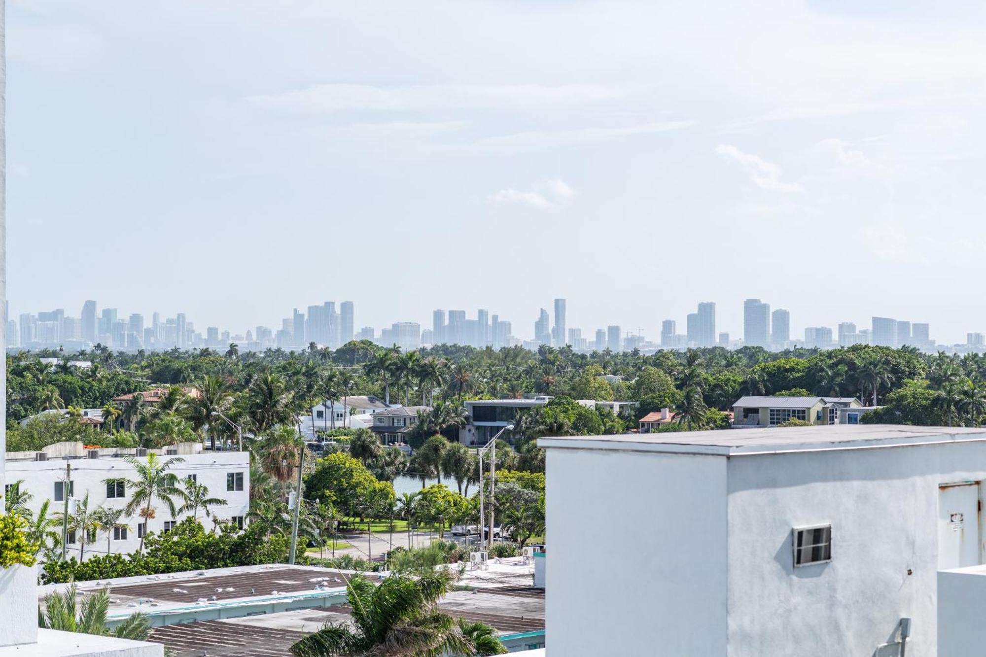 Churchill Suites Monte Carlo Miami Beach Phòng bức ảnh