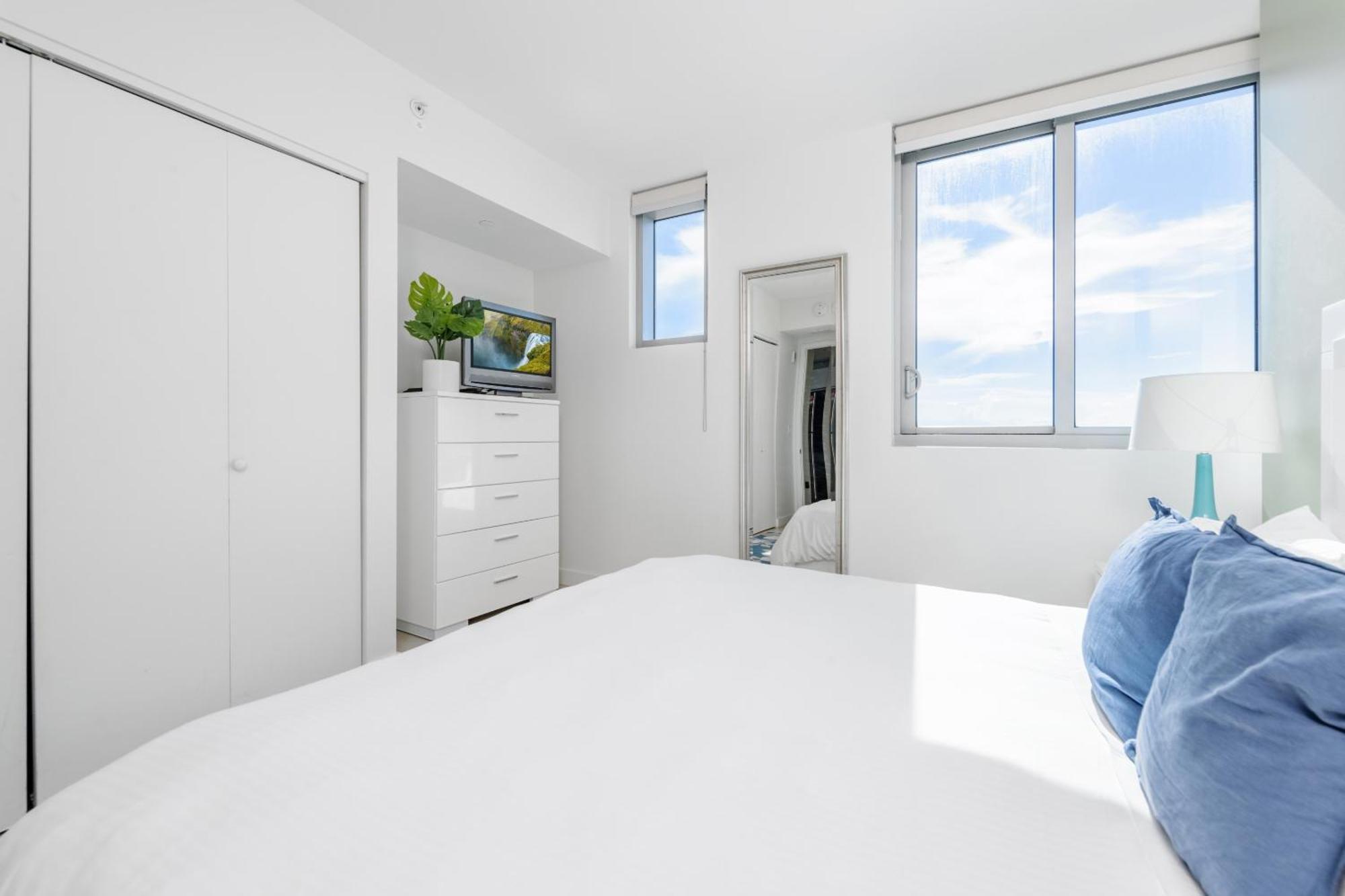Churchill Suites Monte Carlo Miami Beach Phòng bức ảnh