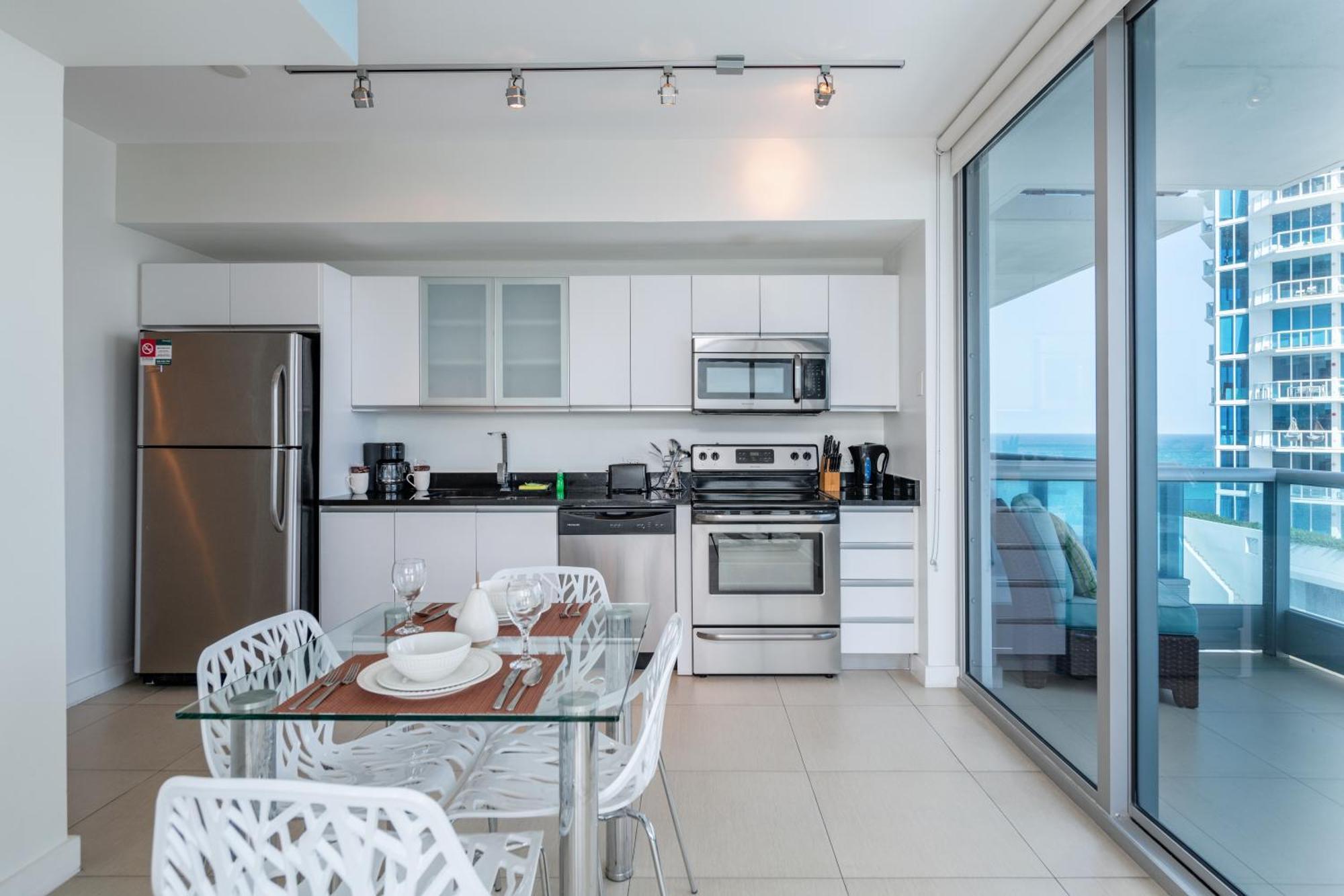 Churchill Suites Monte Carlo Miami Beach Phòng bức ảnh